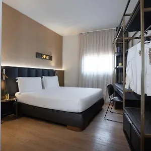 4* Отель The Market Urban