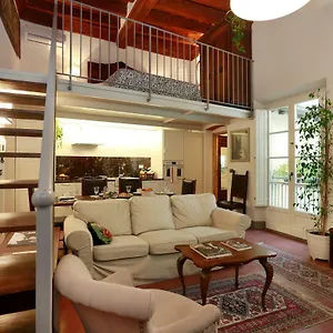 Pitti Loft Apartment