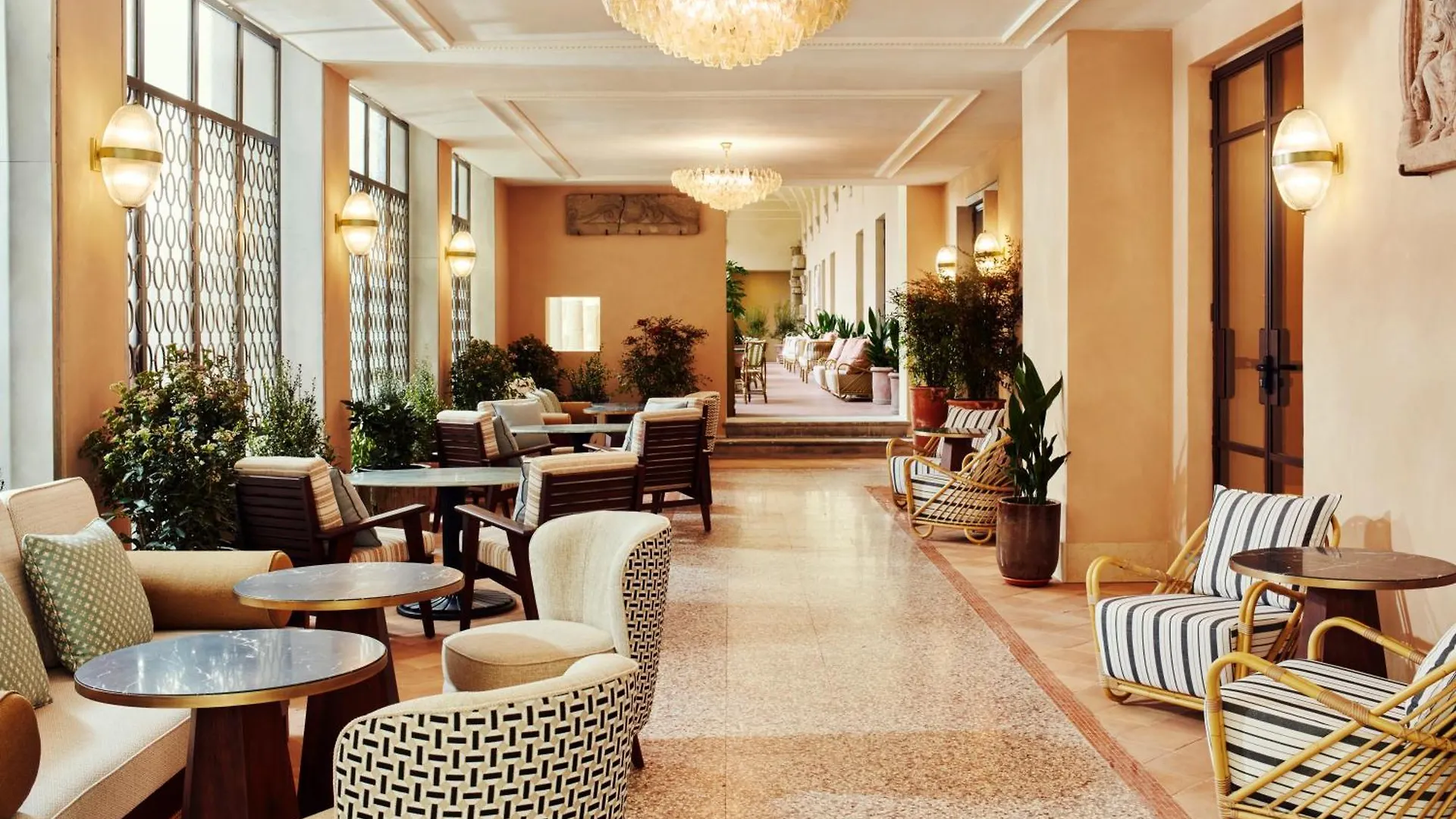 The Hoxton, Firenze 4*,  Italia