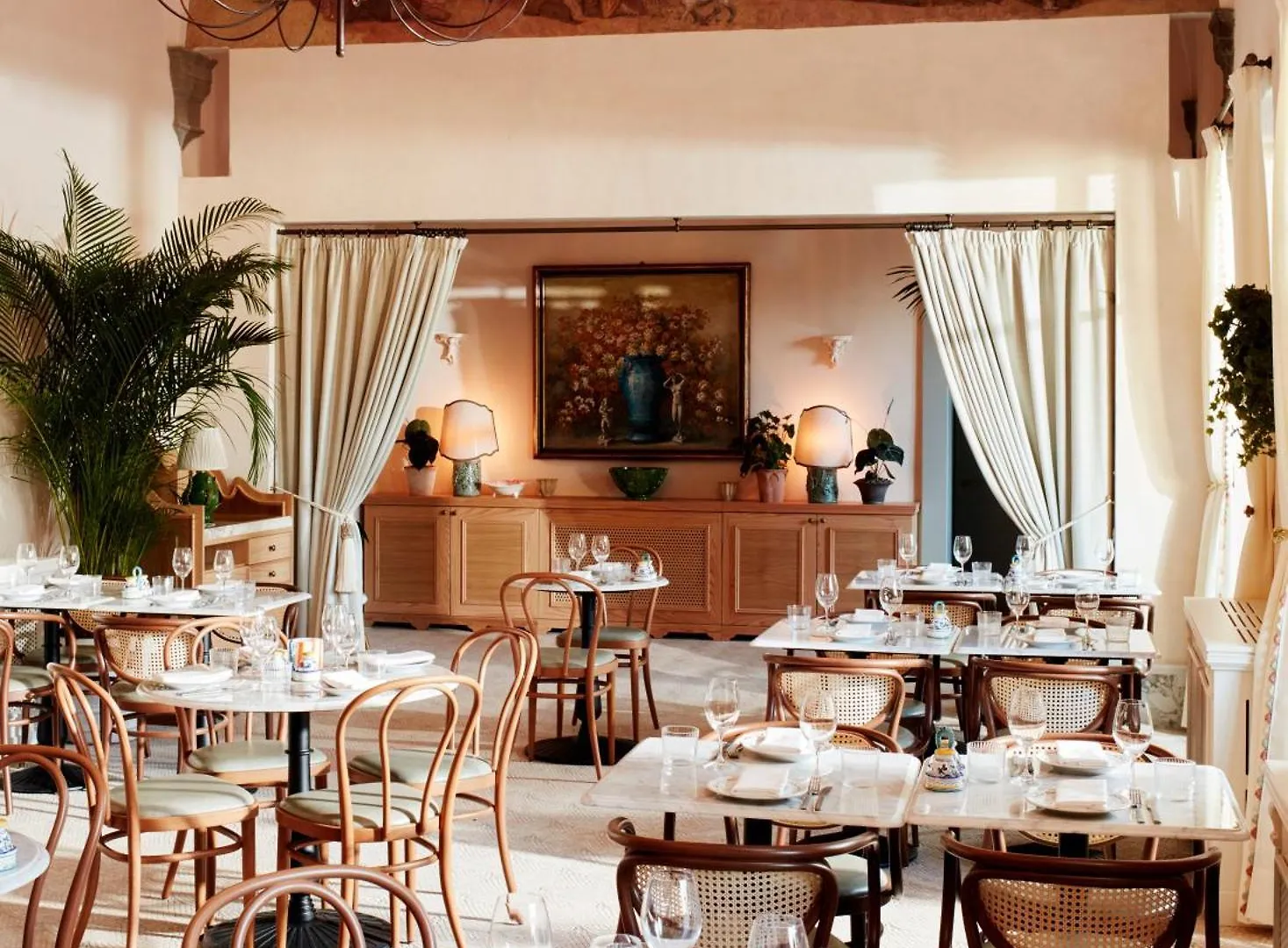 The Hoxton, Firenze 4*,  Italia